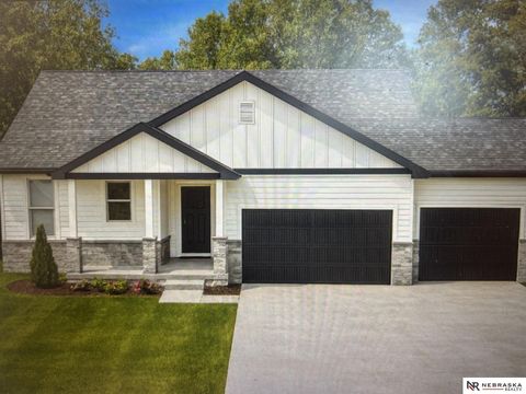 Photo of 860 Sycamore Drive, Arlington, NE 68002 (MLS # 22606394)