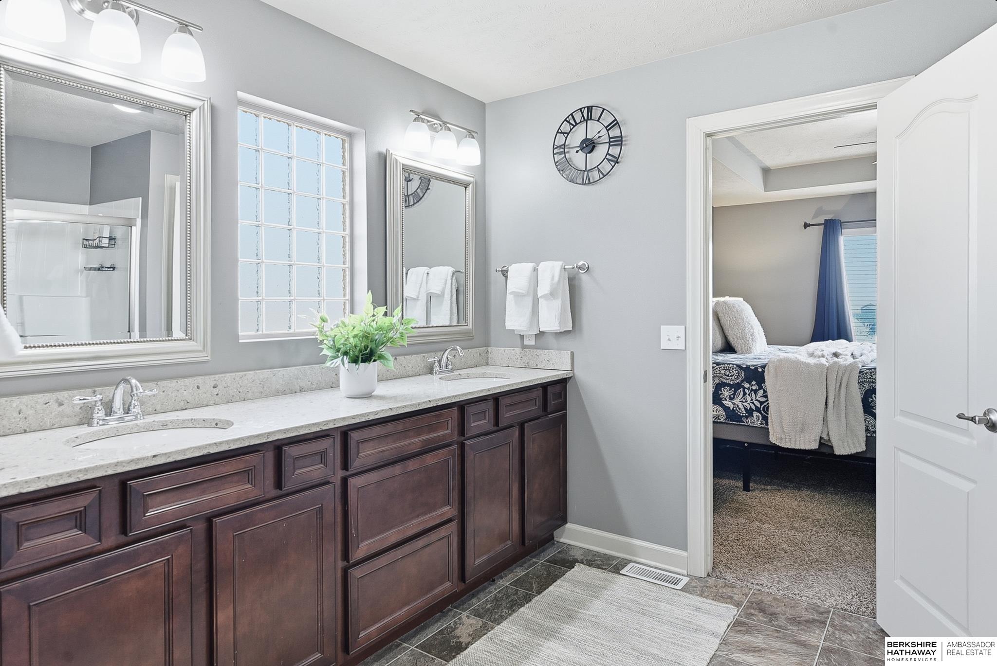 Bennington, Nebraska 68007, United States, 5 Bedrooms Bedrooms, ,3 BathroomsBathrooms,Residential,Active,254687