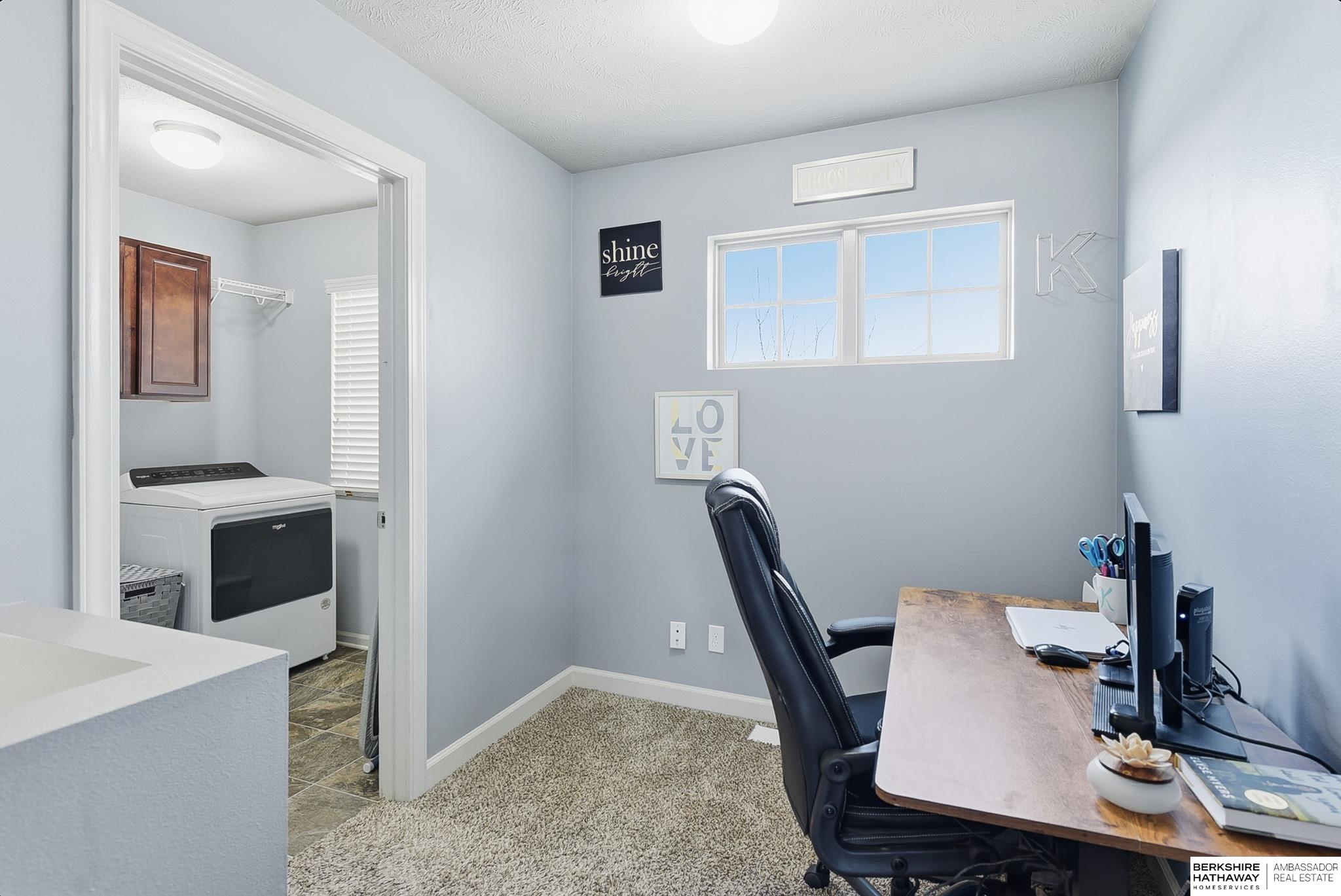 Bennington, Nebraska 68007, United States, 5 Bedrooms Bedrooms, ,3 BathroomsBathrooms,Residential,Active,254687