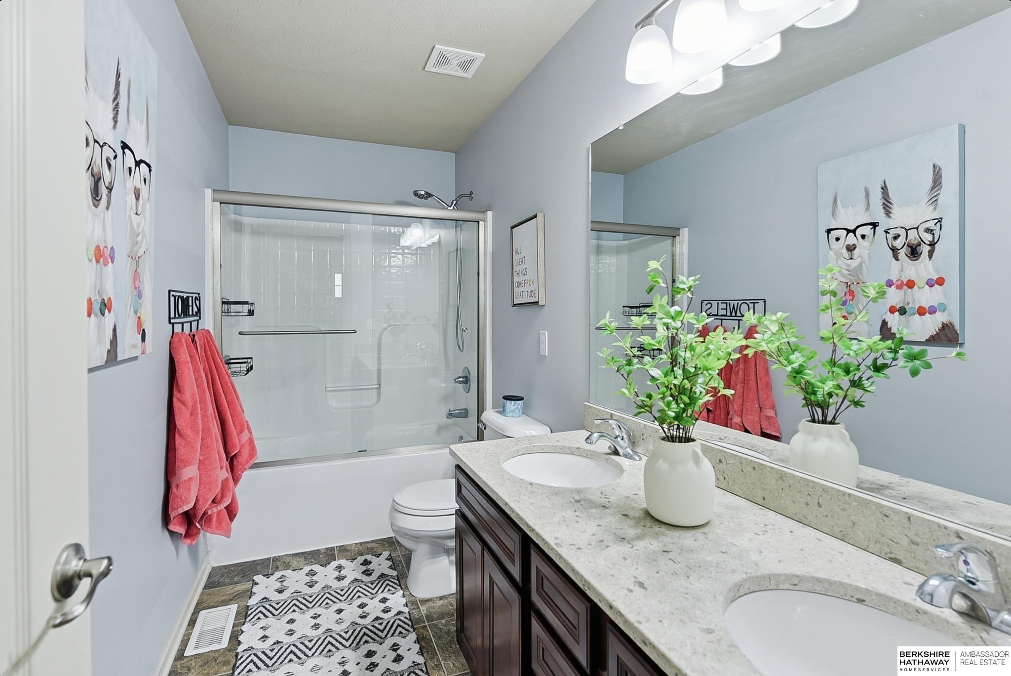 Bennington, Nebraska 68007, United States, 5 Bedrooms Bedrooms, ,3 BathroomsBathrooms,Residential,Active,254687