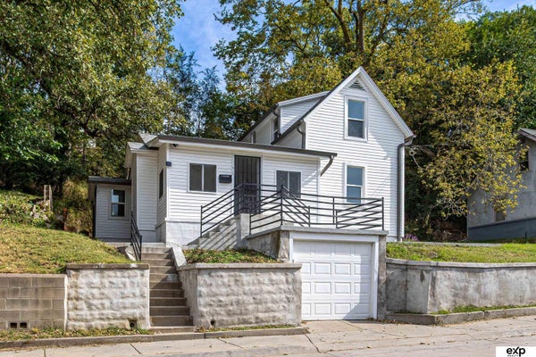 615 STUTSMAN ST, COUNCIL BLUFFS, IA 51503 - Image c49dcfd519df6a5e20ddfd57686dfac8/3610660910