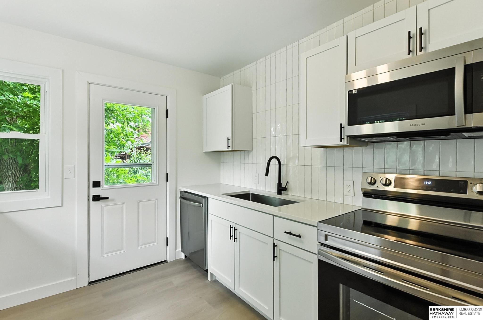 Omaha, Nebraska 68105, United States, 1 Bedroom Bedrooms, ,1 BathroomBathrooms,Residential,Active,154088