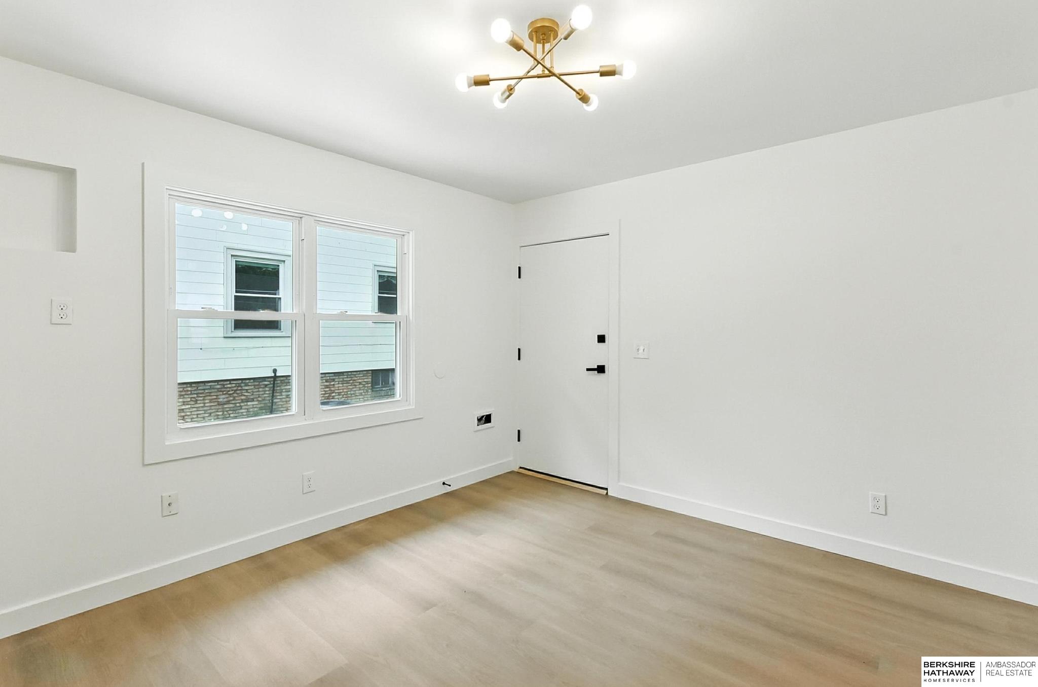 Omaha, Nebraska 68105, United States, 1 Bedroom Bedrooms, ,1 BathroomBathrooms,Residential,Active,154088