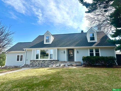 Photo of 7801 Hickory Circle, Omaha, NE 68124 (MLS # 22606814)