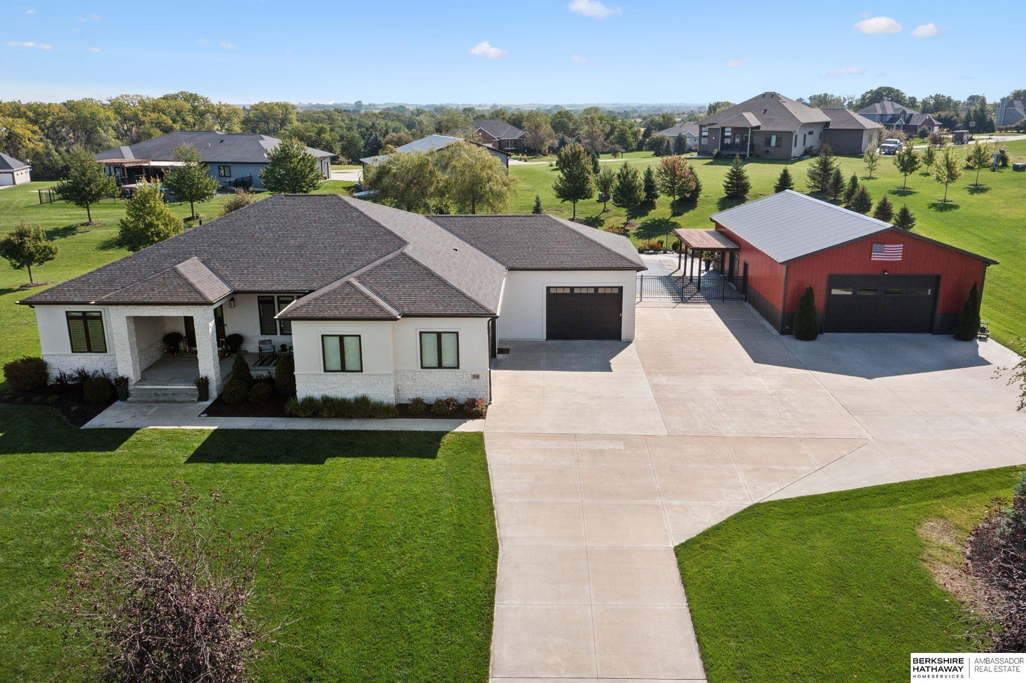 Eagle, Nebraska 68347, United States, 5 Bedrooms Bedrooms, ,3 BathroomsBathrooms,Residential,Active,217111