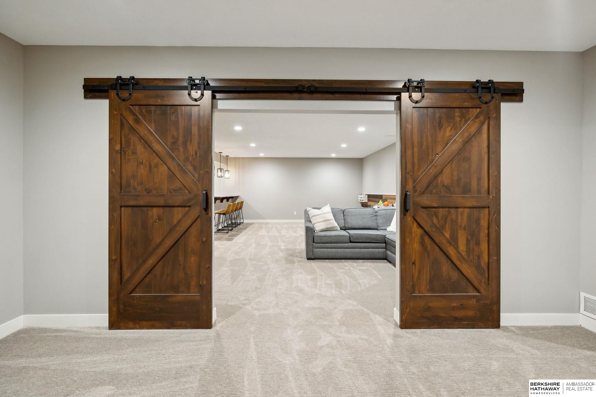 Eagle, Nebraska 68347, United States, 5 Bedrooms Bedrooms, ,3 BathroomsBathrooms,Residential,Active,217111