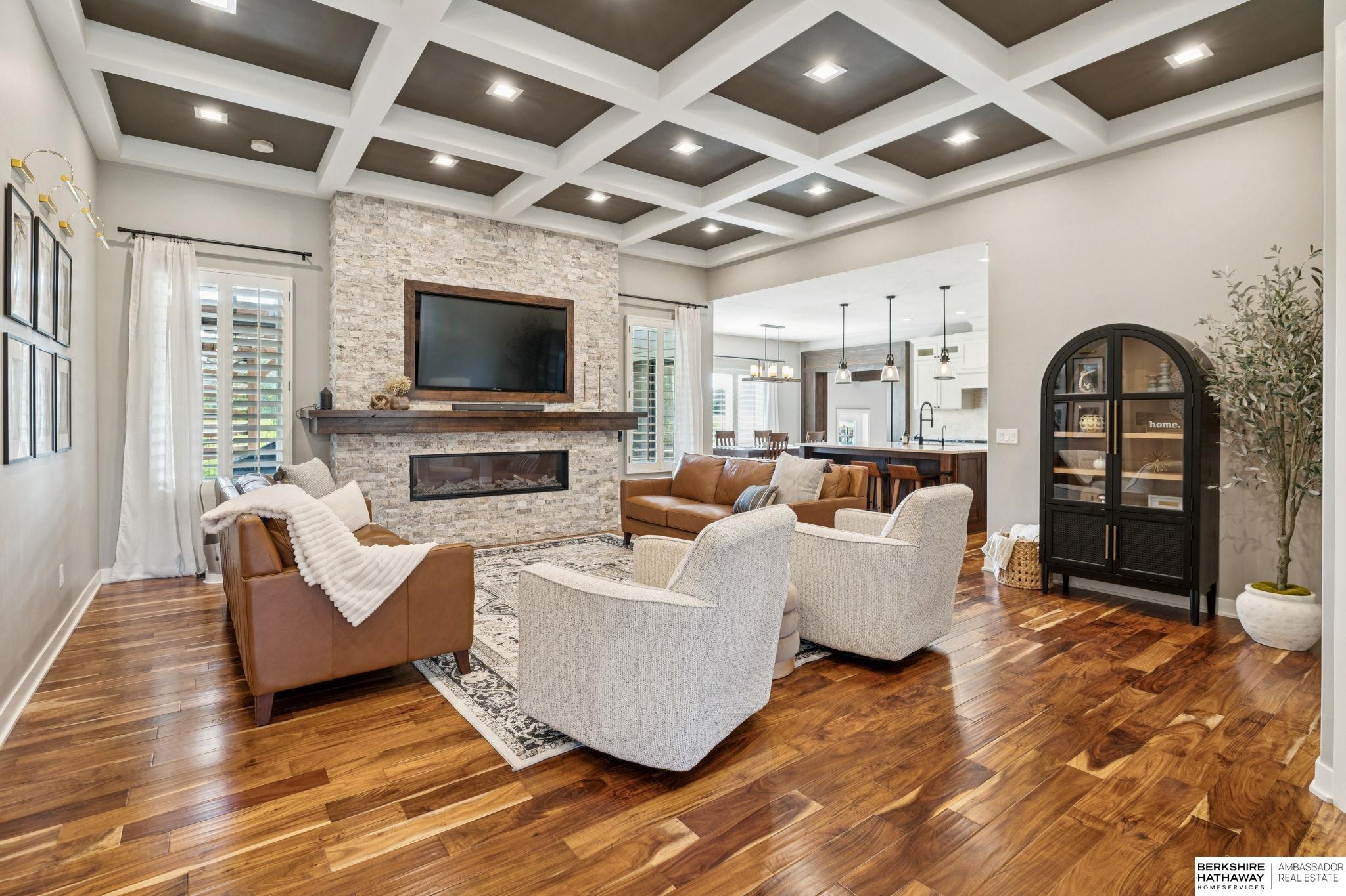 Eagle, Nebraska 68347, United States, 5 Bedrooms Bedrooms, ,3 BathroomsBathrooms,Residential,Active,217111