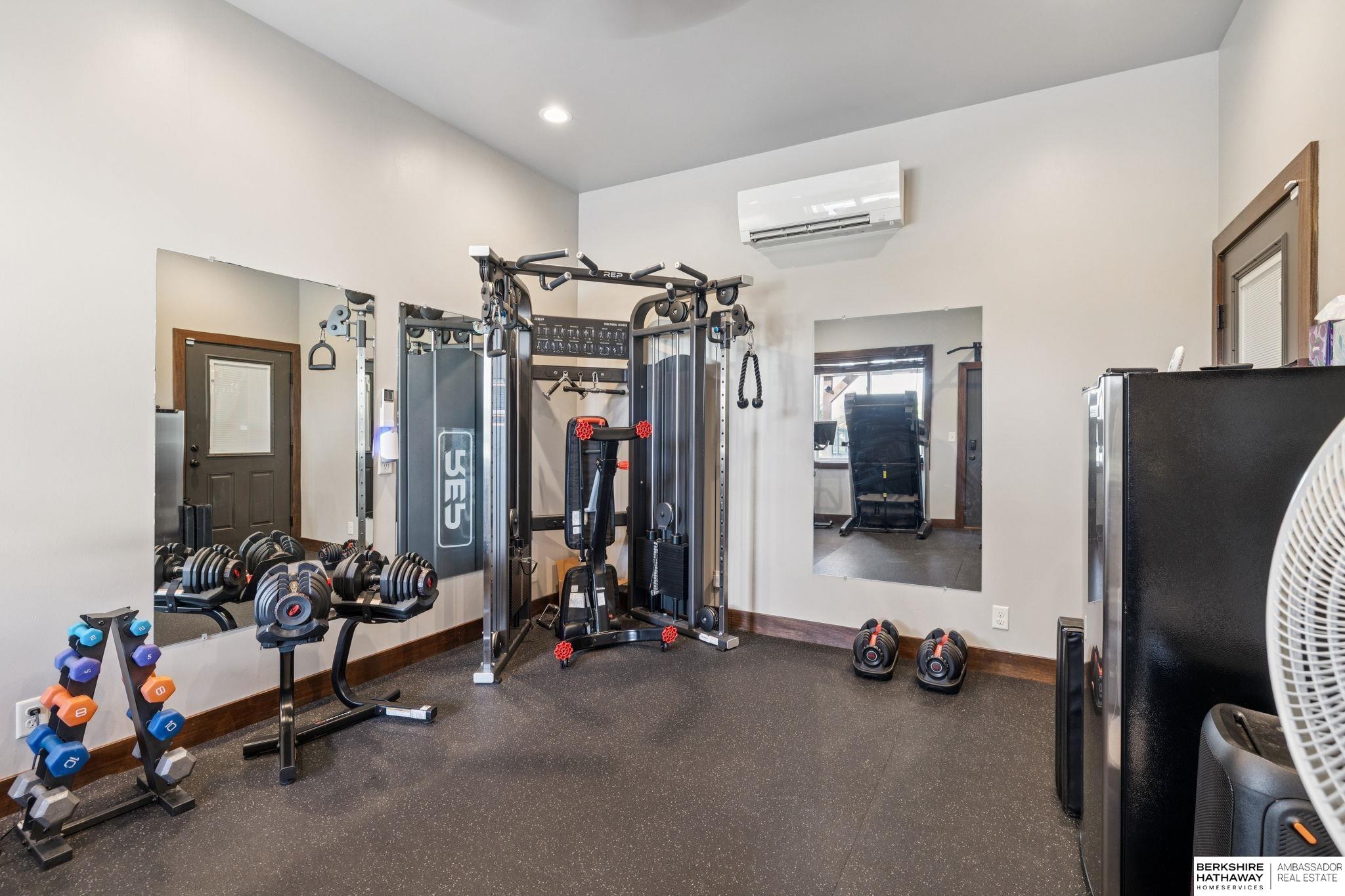 Eagle, Nebraska 68347, United States, 5 Bedrooms Bedrooms, ,3 BathroomsBathrooms,Residential,Active,217111