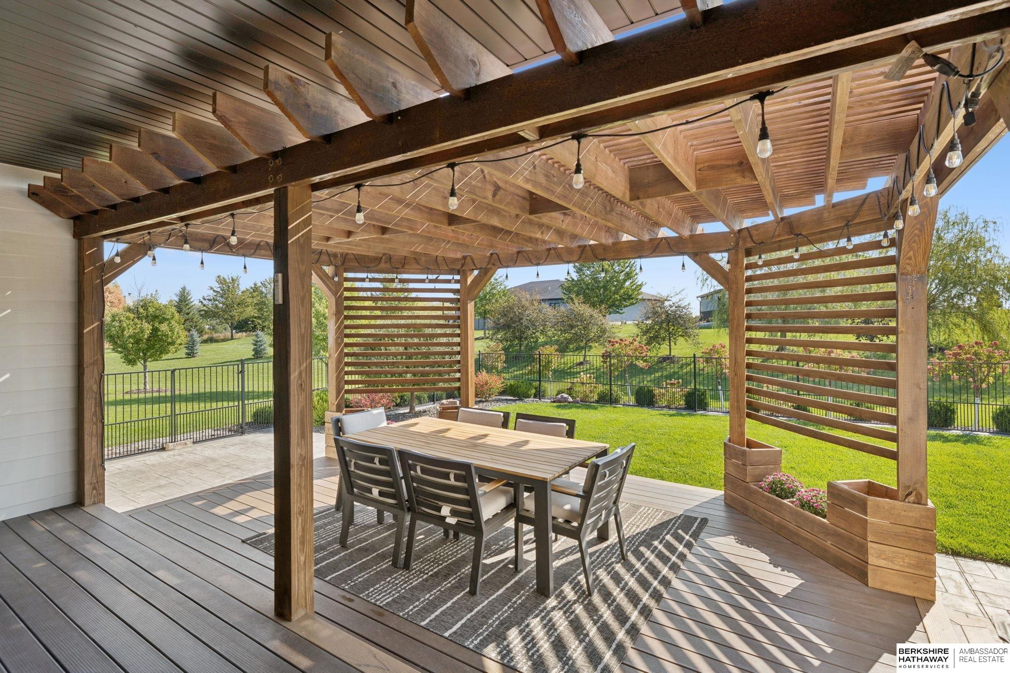 Eagle, Nebraska 68347, United States, 5 Bedrooms Bedrooms, ,3 BathroomsBathrooms,Residential,Active,217111