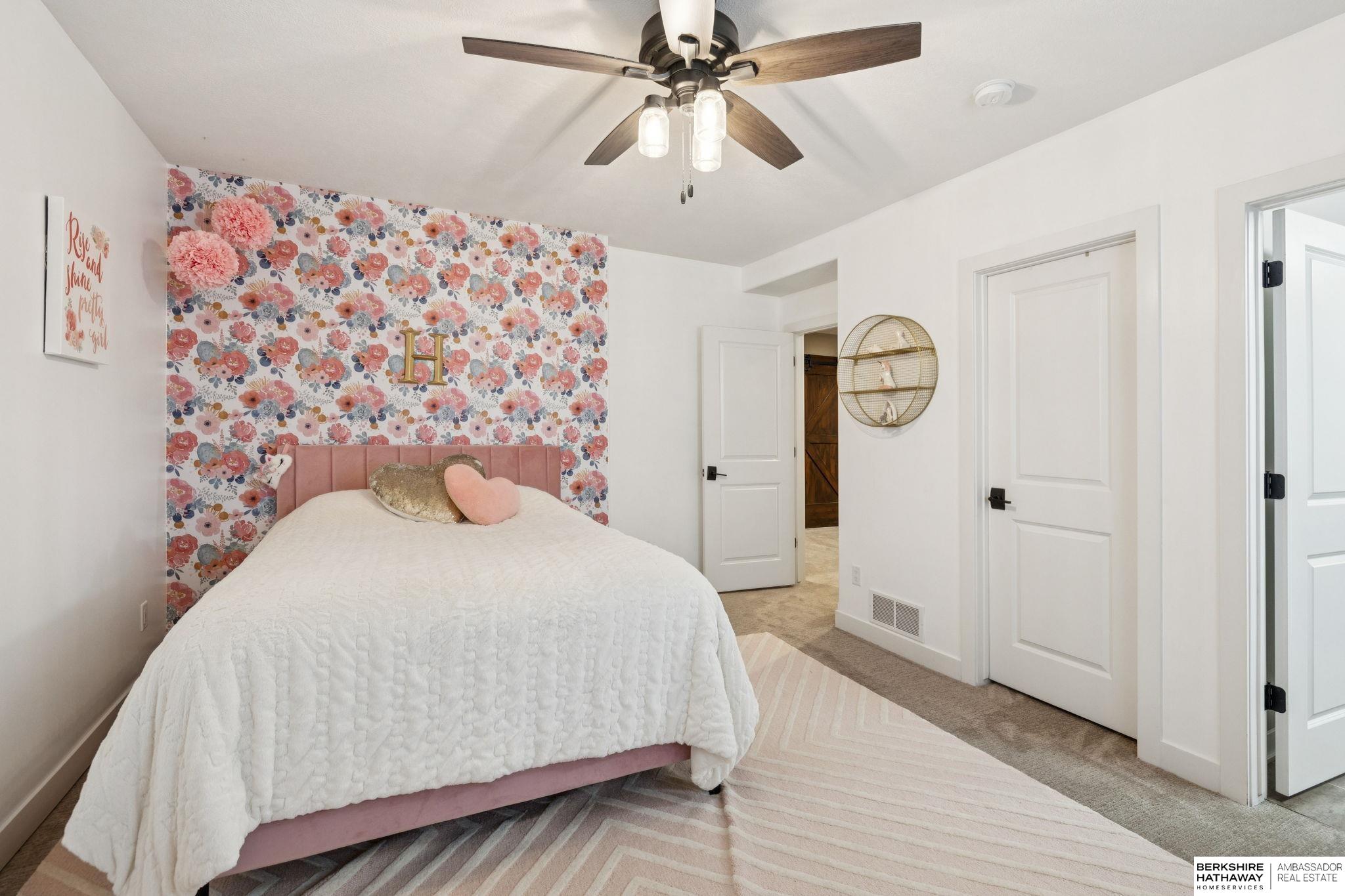 Eagle, Nebraska 68347, United States, 5 Bedrooms Bedrooms, ,3 BathroomsBathrooms,Residential,Active,217111