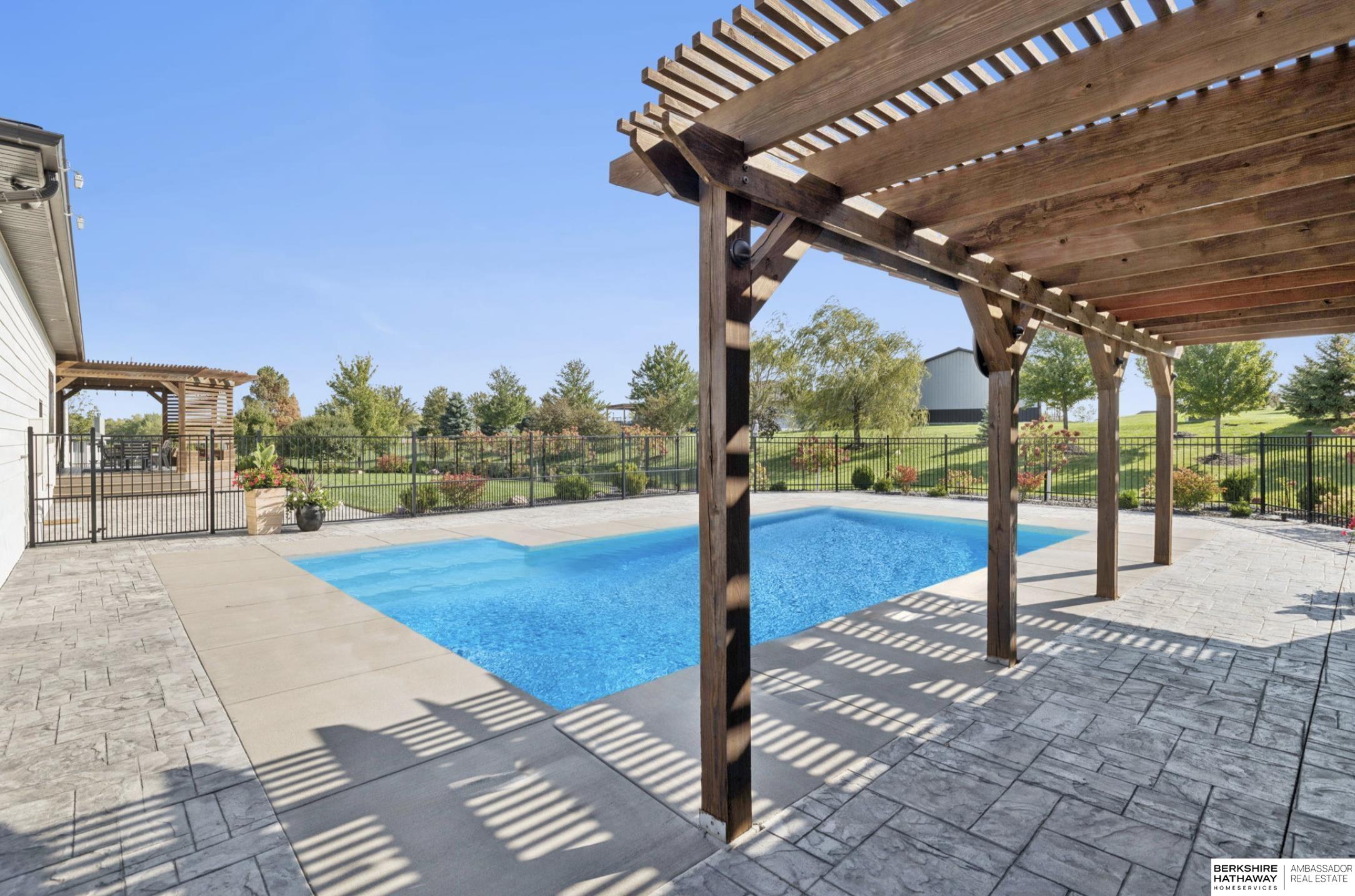 Eagle, Nebraska 68347, United States, 5 Bedrooms Bedrooms, ,3 BathroomsBathrooms,Residential,Active,217111