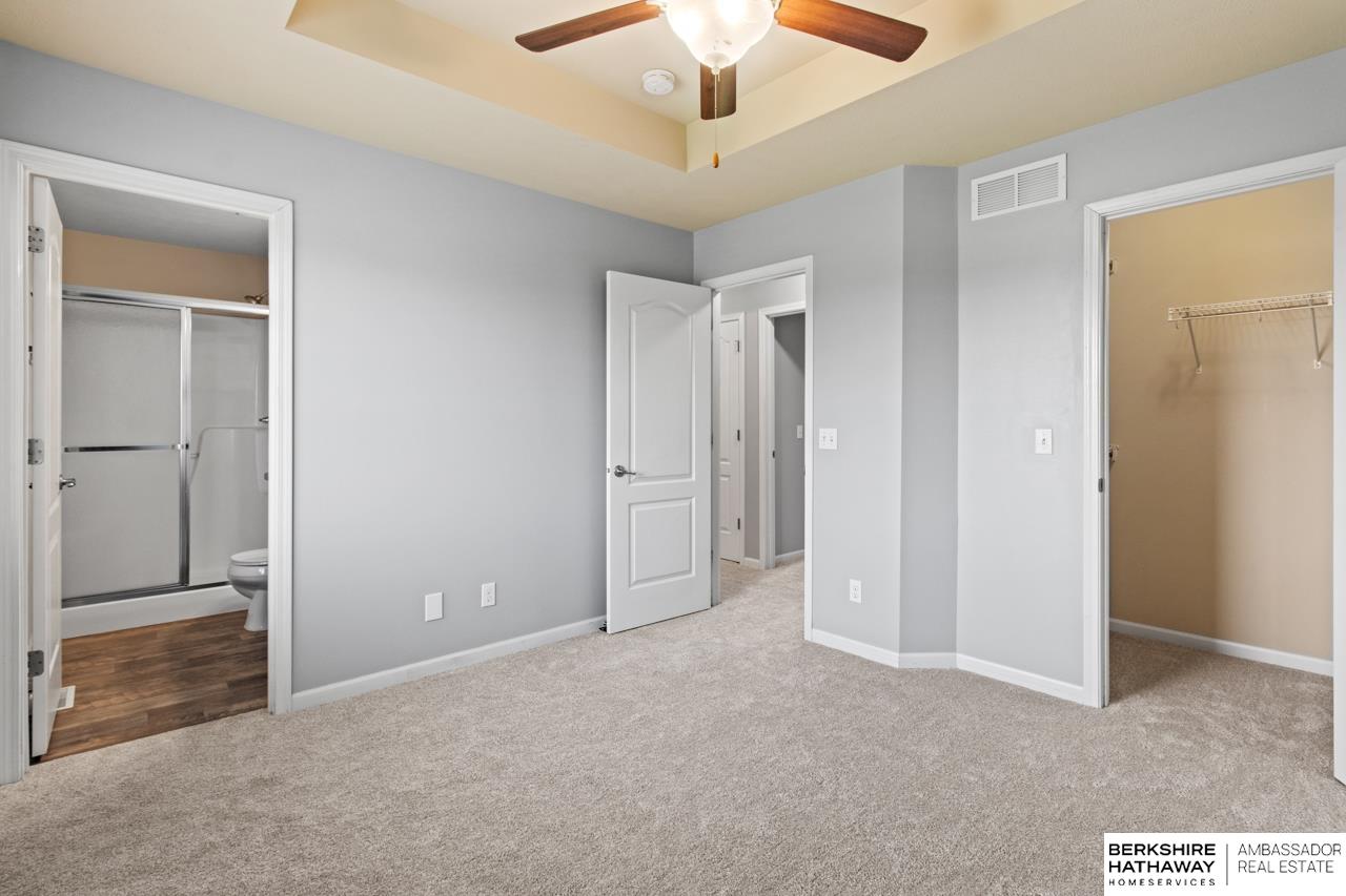 Omaha, Nebraska 68122, United States, 3 Bedrooms Bedrooms, ,2 BathroomsBathrooms,Residential,Pending,183344