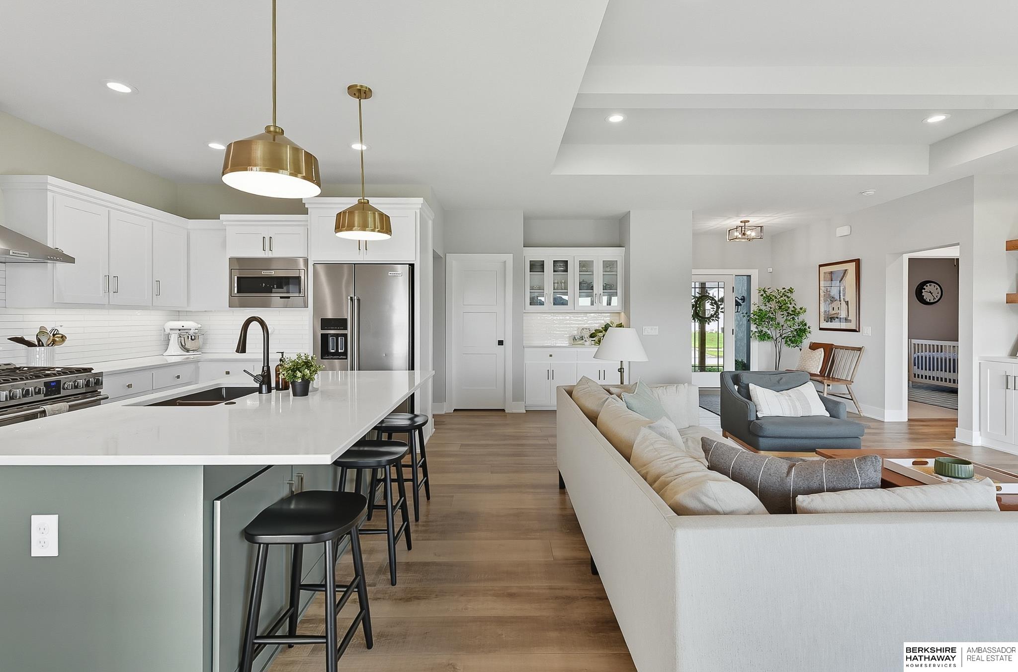 Elkhorn, Nebraska 68022, United States, 5 Bedrooms Bedrooms, ,3 BathroomsBathrooms,Residential,Active,220780