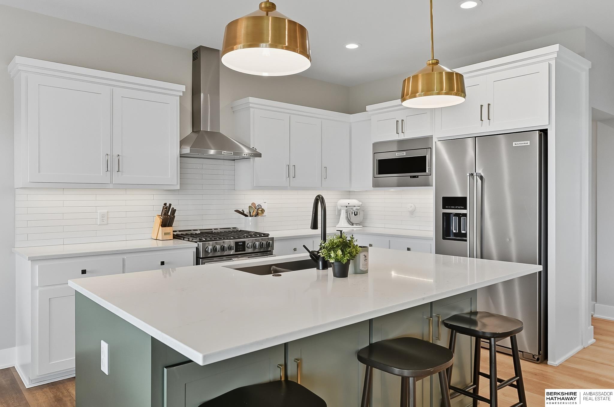 Elkhorn, Nebraska 68022, United States, 5 Bedrooms Bedrooms, ,3 BathroomsBathrooms,Residential,Active,220780