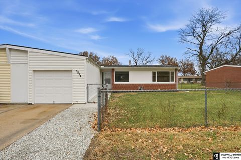 Photo of 3824 NW 50TH Street, Lincoln, NE 68524 (MLS # 22535195)