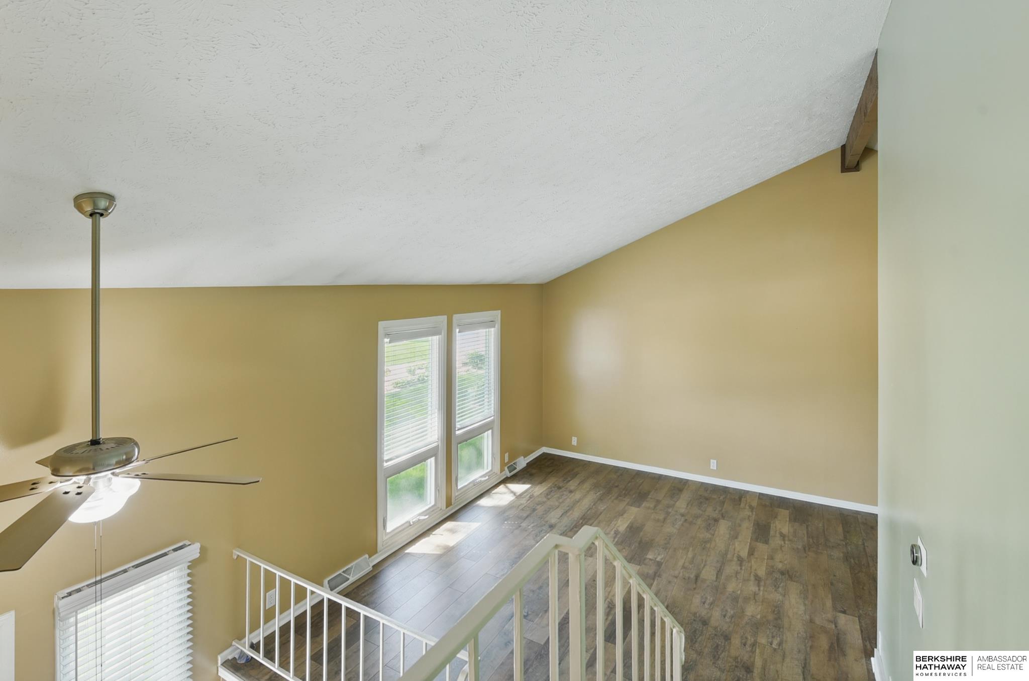 Omaha, Nebraska 68164, United States, 3 Bedrooms Bedrooms, ,2 BathroomsBathrooms,Residential,Active,126422