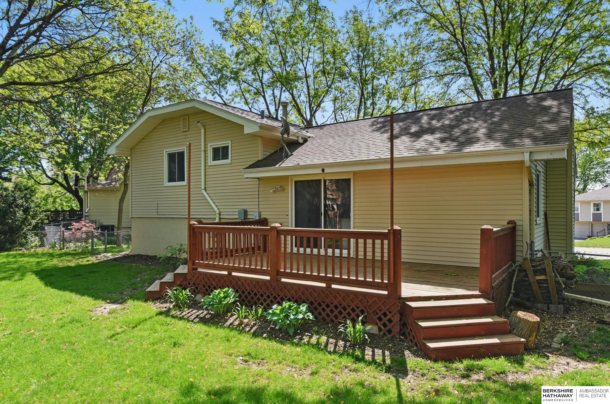 Omaha, Nebraska 68164, United States, 3 Bedrooms Bedrooms, ,2 BathroomsBathrooms,Residential,Active,126422