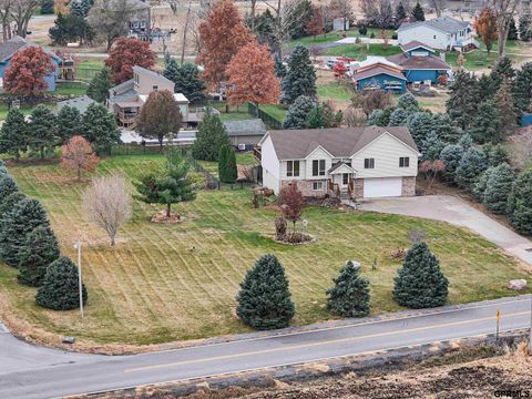 Photo of 12301 Buffalo Road, Springfield, NE 68059 (MLS # 22529521)