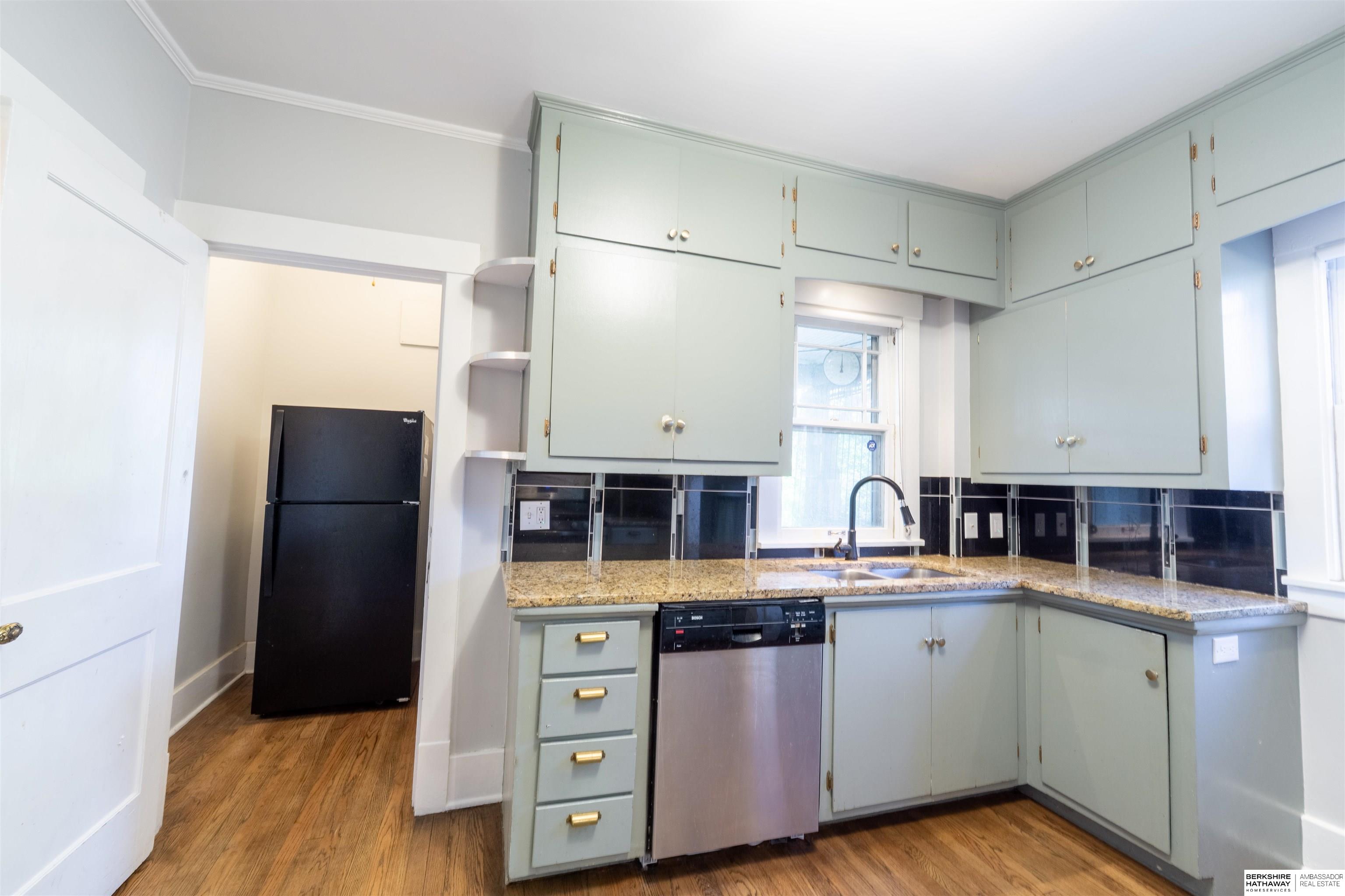 Omaha, Nebraska 68131, United States, 3 Bedrooms Bedrooms, ,2 BathroomsBathrooms,Residential,Active,232477