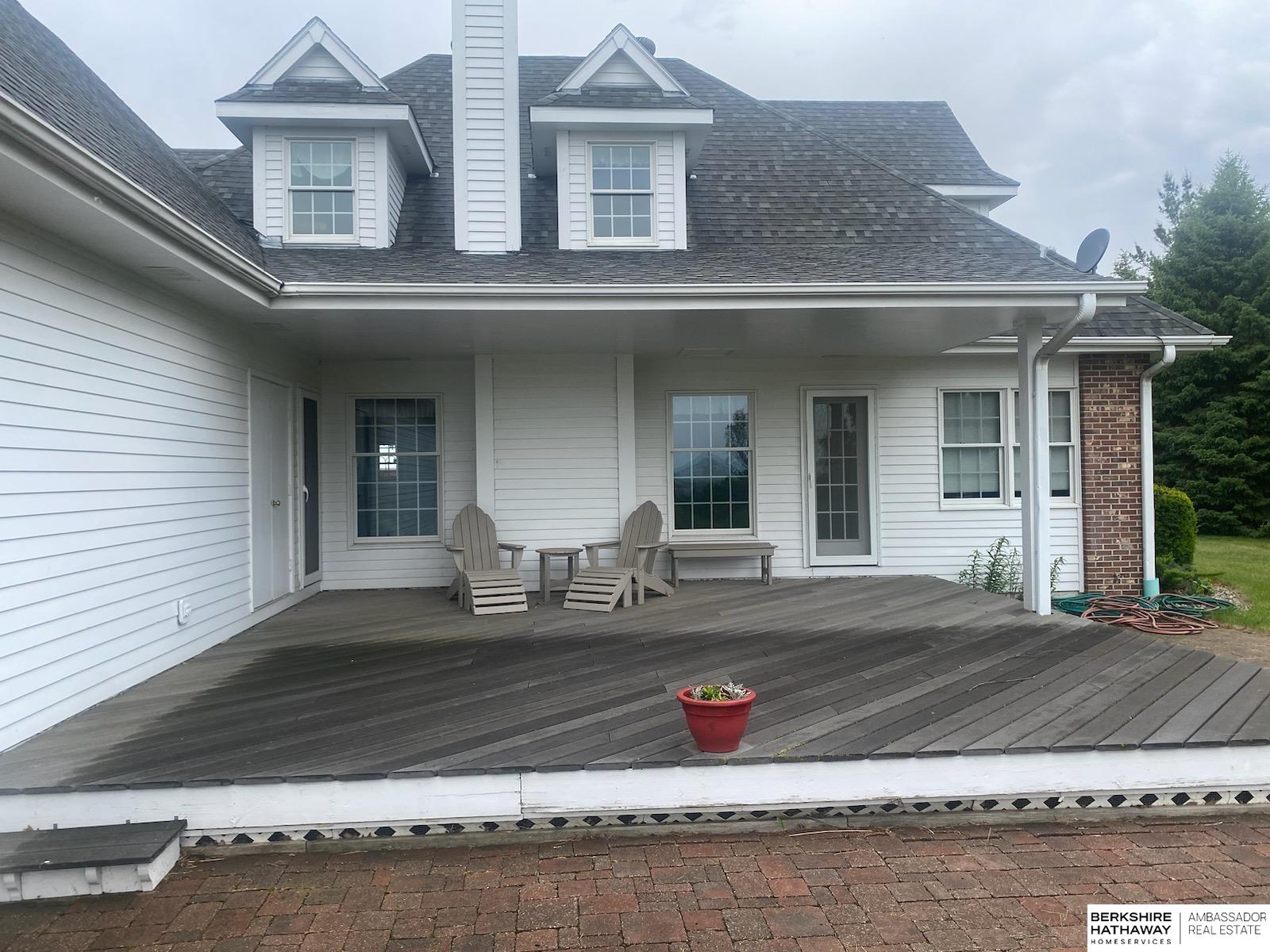 Tekamah, Nebraska 68061, United States, 4 Bedrooms Bedrooms, ,3 BathroomsBathrooms,Residential,Active,158119