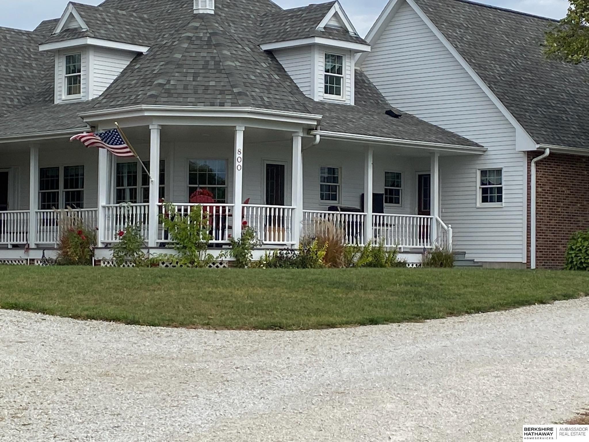 Tekamah, Nebraska 68061, United States, 4 Bedrooms Bedrooms, ,3 BathroomsBathrooms,Residential,Active,158119