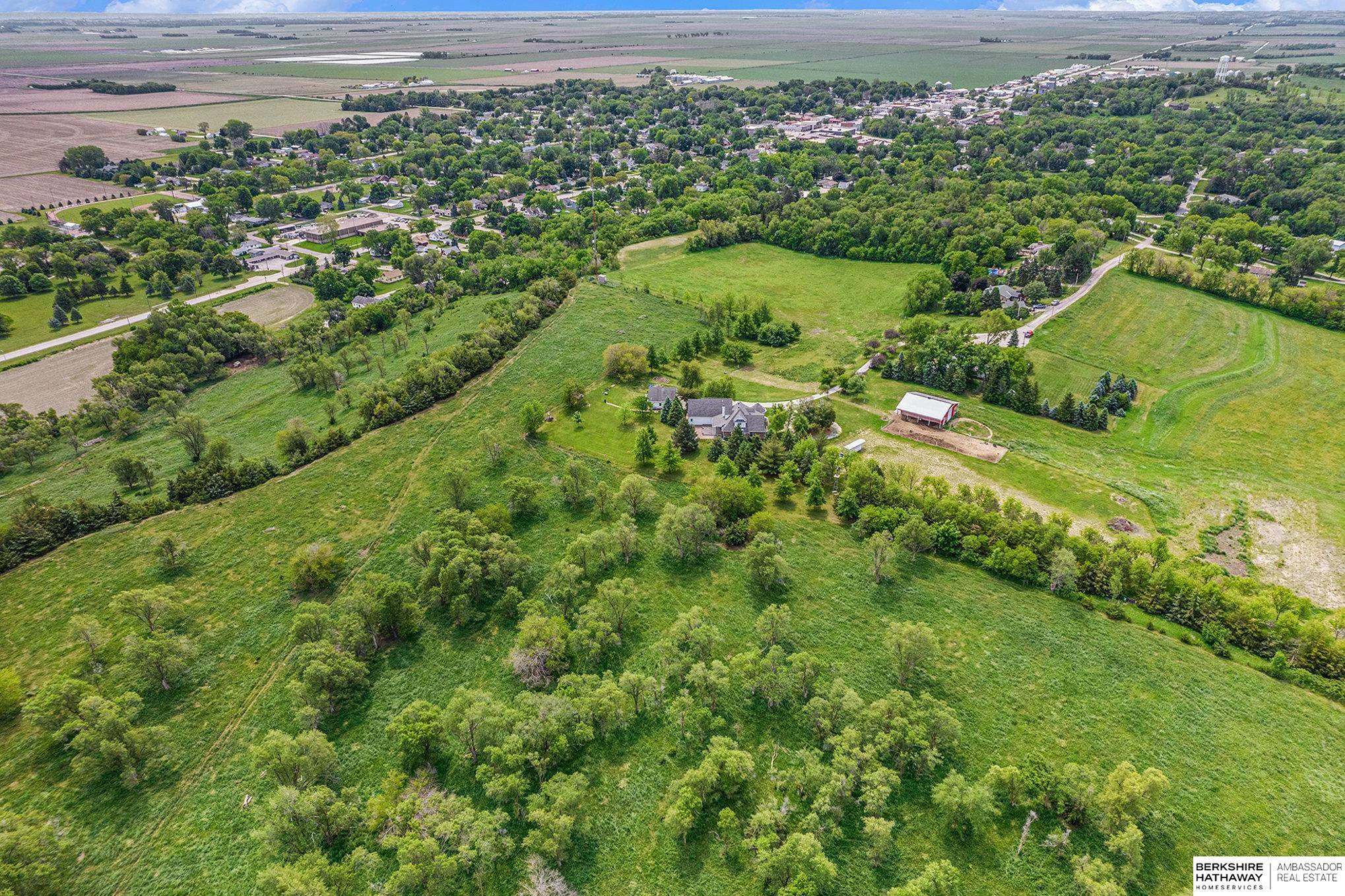 Tekamah, Nebraska 68061, United States, 4 Bedrooms Bedrooms, ,3 BathroomsBathrooms,Residential,Active,158119