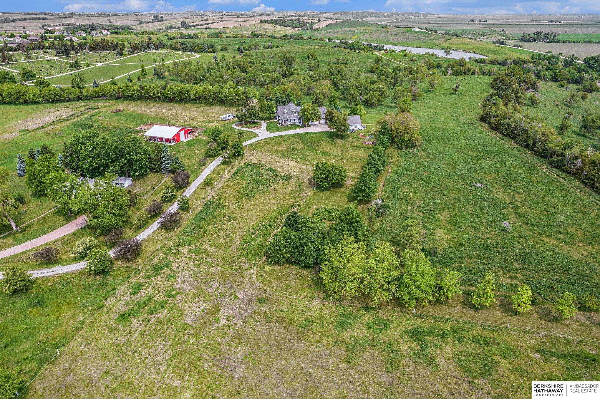 Tekamah, Nebraska 68061, United States, 4 Bedrooms Bedrooms, ,3 BathroomsBathrooms,Residential,Active,158119