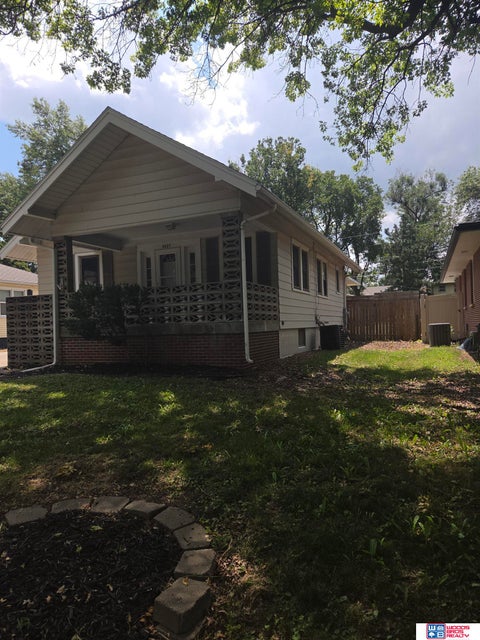 Photo of 5427 Normal Boulevard, Lincoln, NE 68506 (MLS # 22621511)
