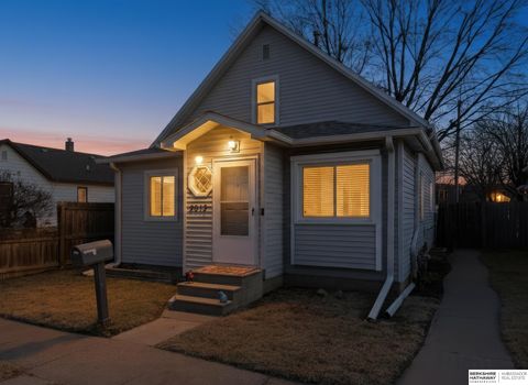 Photo of 2013 S 11th Street, Council Bluffs, IA 51501 (MLS # 22604769)