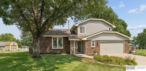 Photo of 1235 S 169th Street, Omaha, NE 68130 (MLS # 22624760)