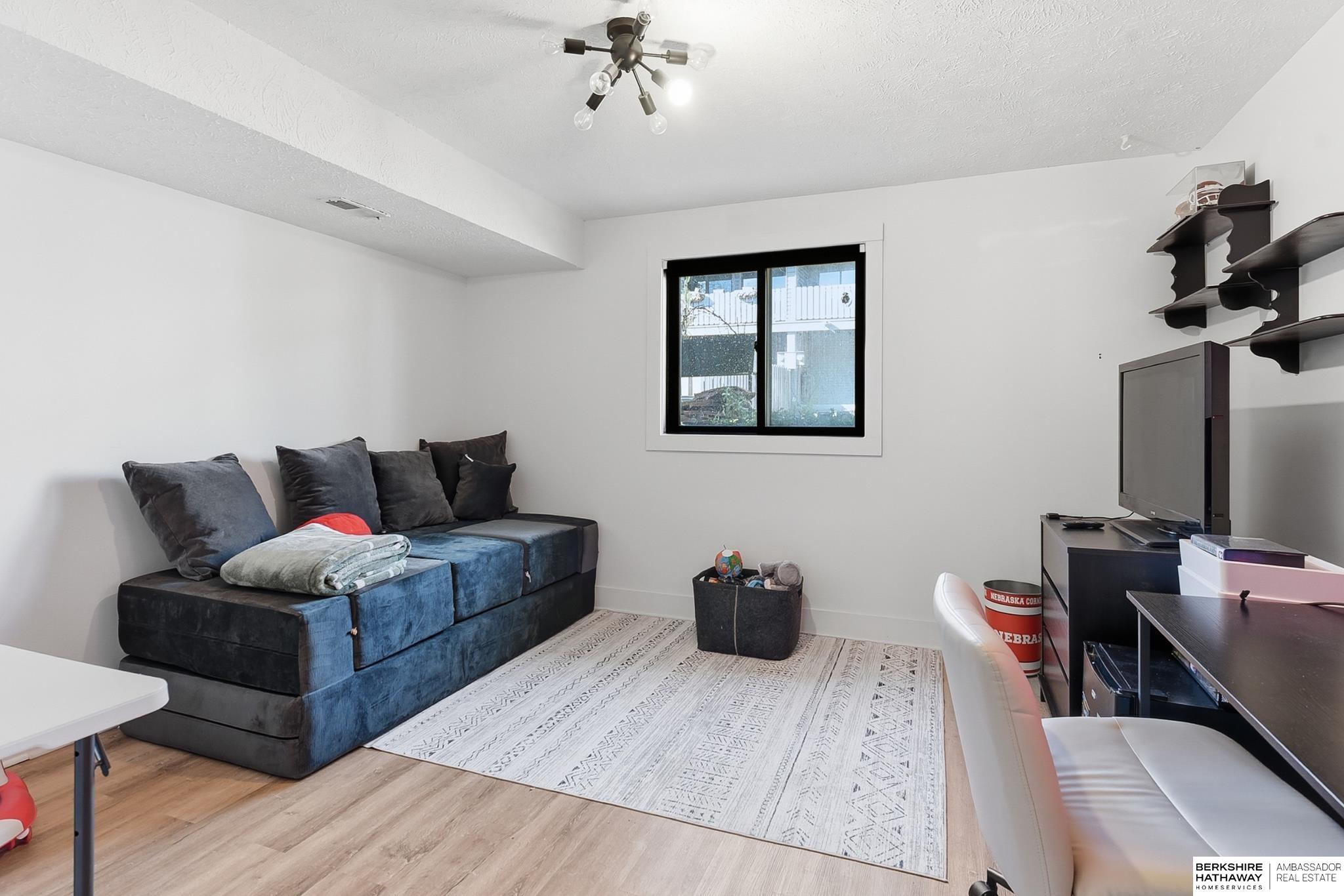 Omaha, Nebraska 68144, United States, 3 Bedrooms Bedrooms, ,2 BathroomsBathrooms,Residential,Active,235614