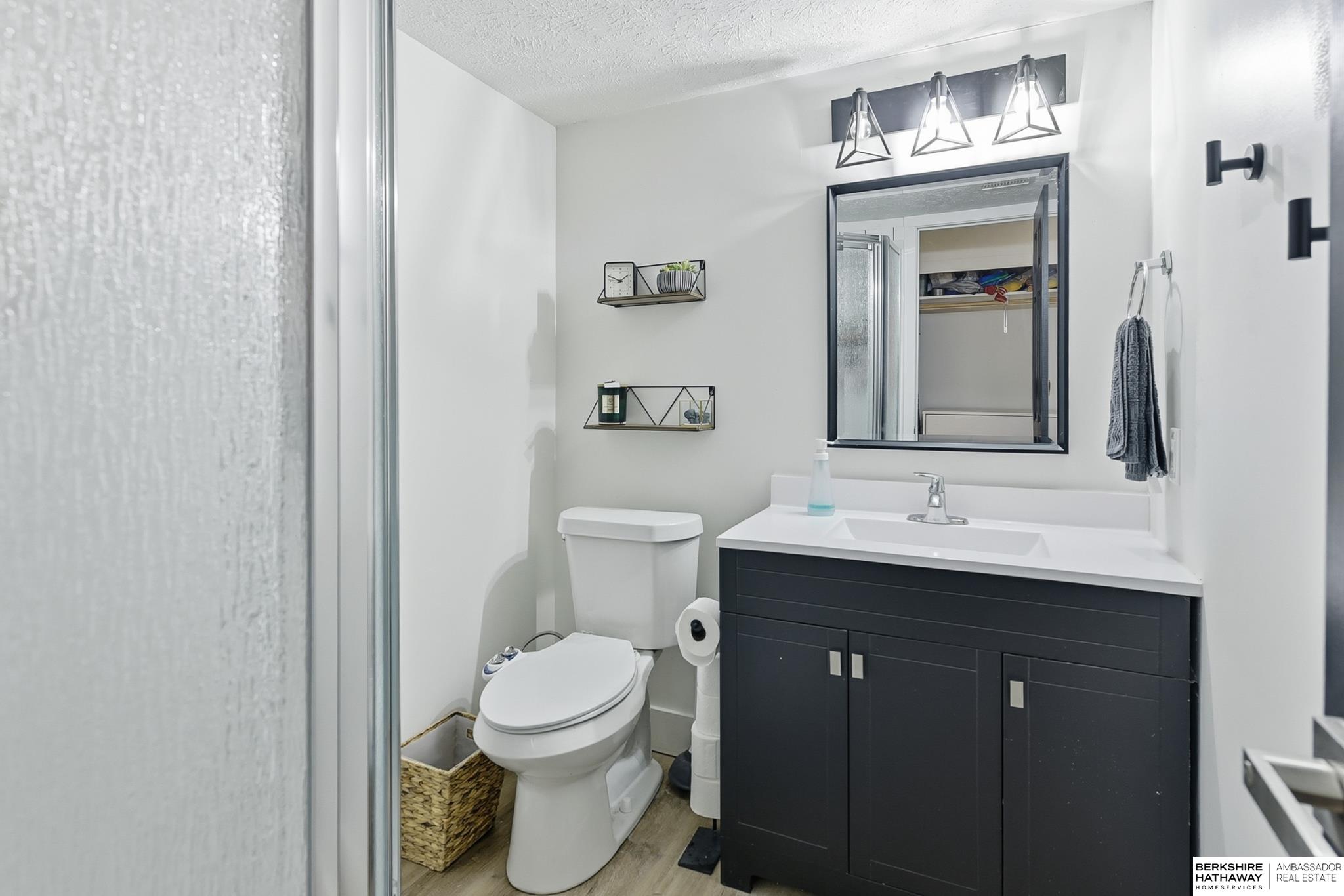 Omaha, Nebraska 68144, United States, 3 Bedrooms Bedrooms, ,2 BathroomsBathrooms,Residential,Active,235614