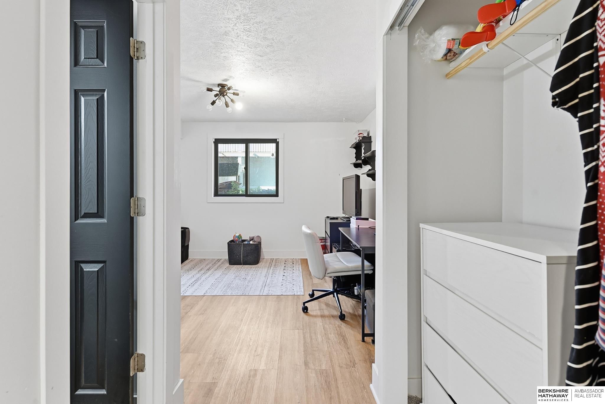 Omaha, Nebraska 68144, United States, 3 Bedrooms Bedrooms, ,2 BathroomsBathrooms,Residential,Active,235614