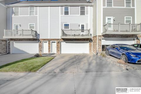Photo of 16708 Crown Point Plaza, Omaha, NE 68116 (MLS # 22533879)