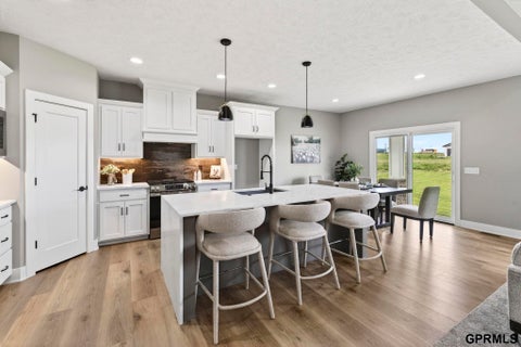 Photo of 20126 U Street, Omaha, NE 68135 (MLS # 22615460)