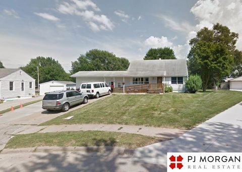 Photo of 4883 S 51St Street, Omaha, NE 68117 (MLS # 22607426)