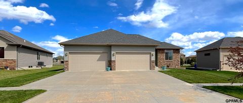 Photo of 1240 N 97th Street, Lincoln, NE 68505 (MLS # 22611422)