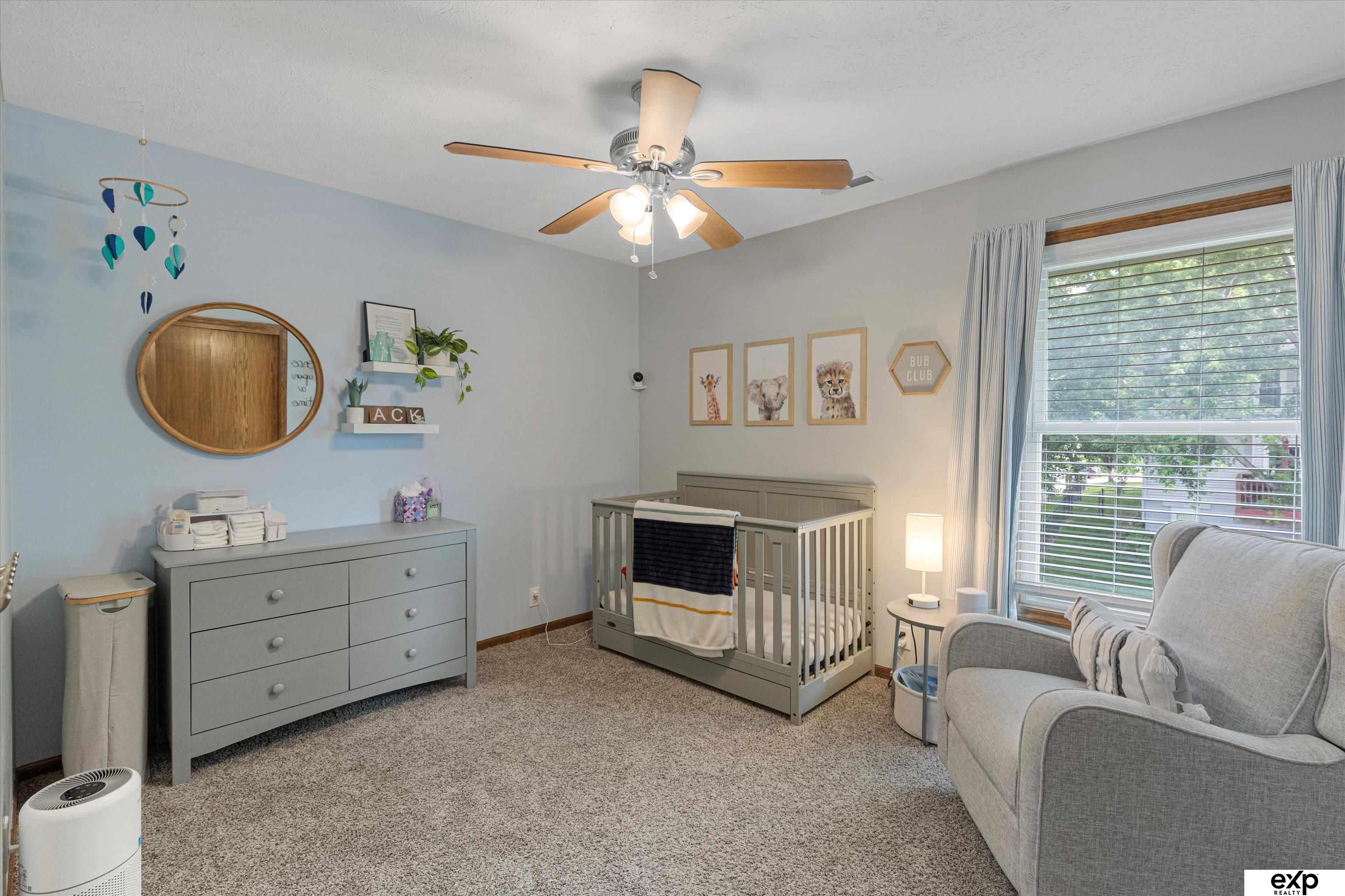 Omaha, Nebraska 68135, United States, 4 Bedrooms Bedrooms, ,3 BathroomsBathrooms,Residential,Pending,156288