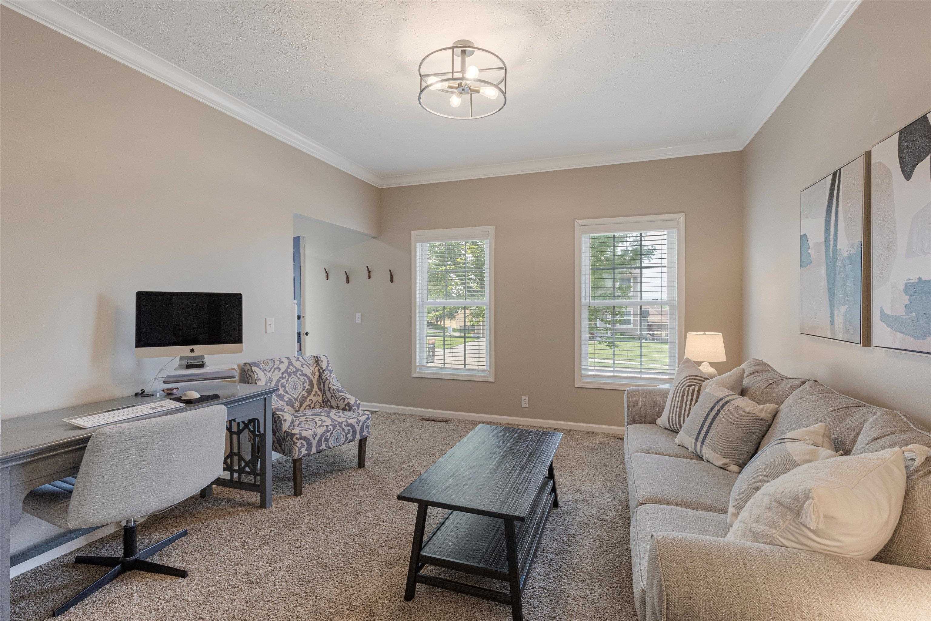 Omaha, Nebraska 68135, United States, 4 Bedrooms Bedrooms, ,3 BathroomsBathrooms,Residential,Pending,156288