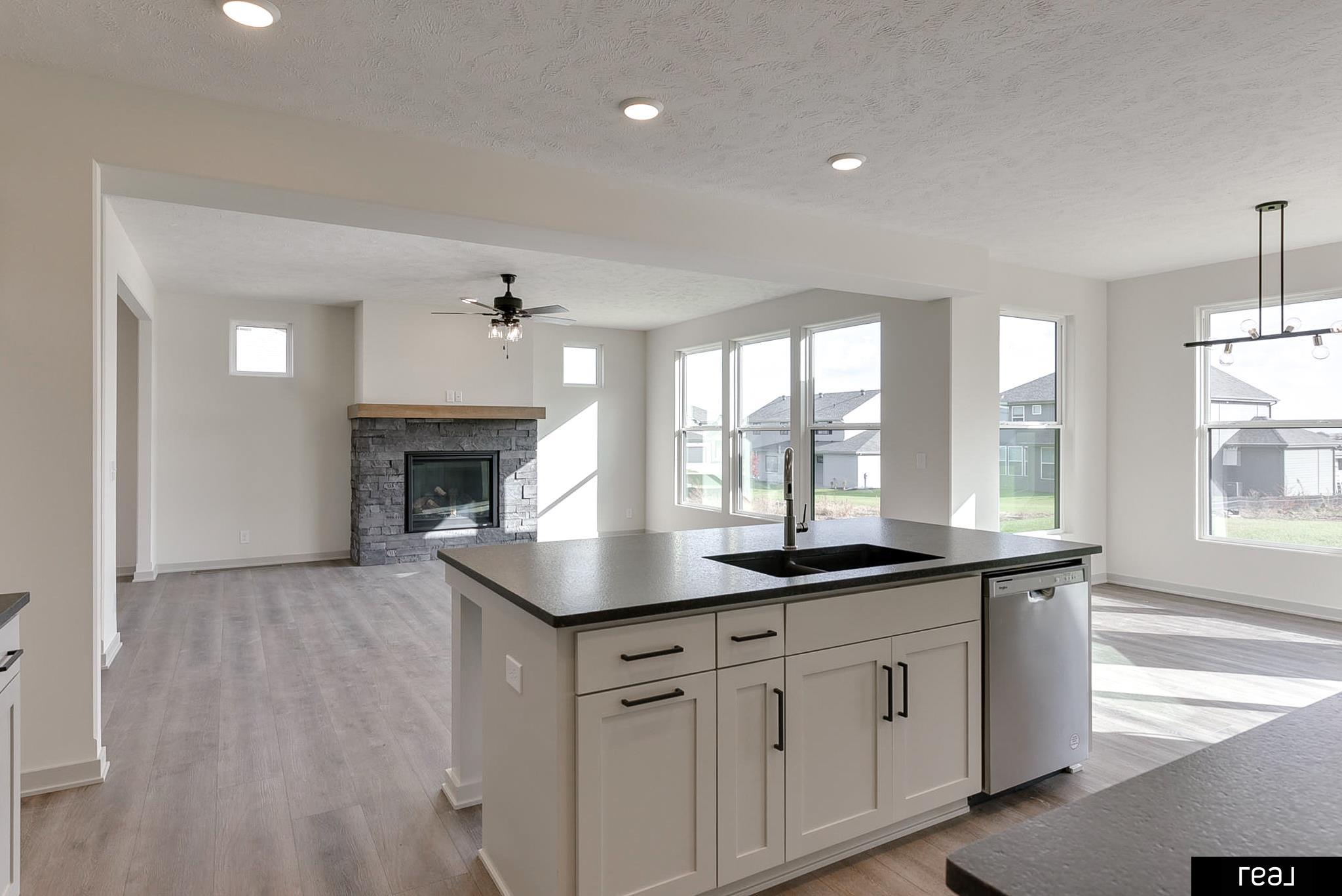 Papillion, Nebraska 68046, United States, 4 Bedrooms Bedrooms, ,3 BathroomsBathrooms,Residential,Active,204307