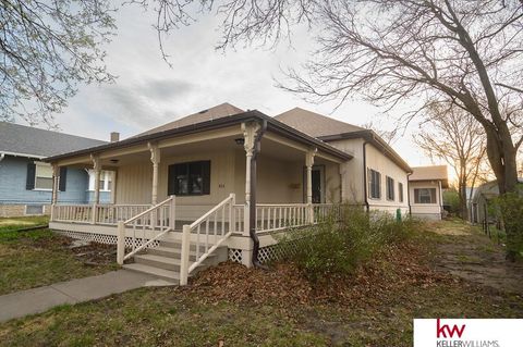 Photo of 824 N Commercial Avenue, Superior, NE 68978 (MLS # 22608398)