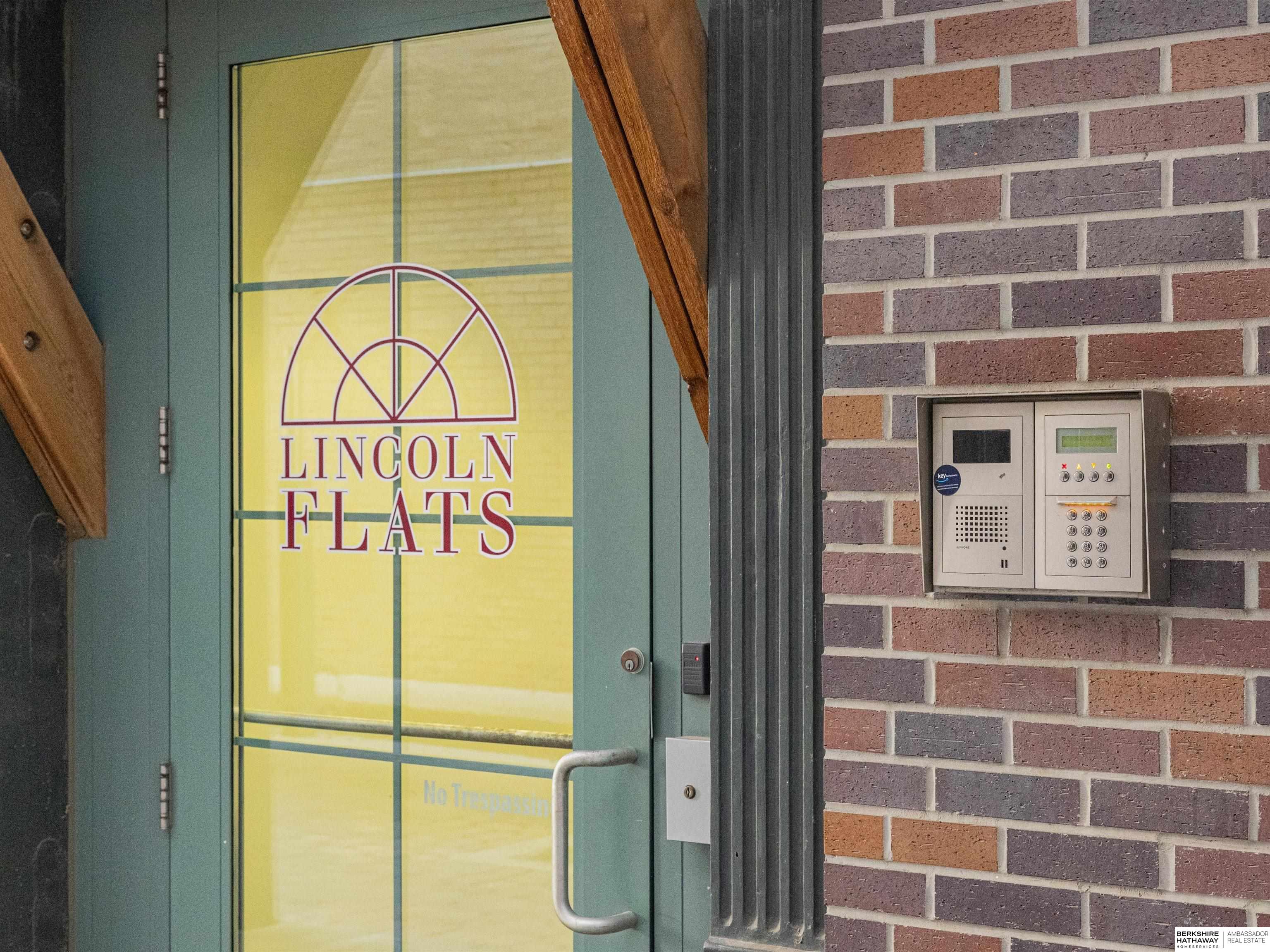 Lincoln, Nebraska 68508, United States, 2 Bedrooms Bedrooms, ,2 BathroomsBathrooms,Residential,Active,187908