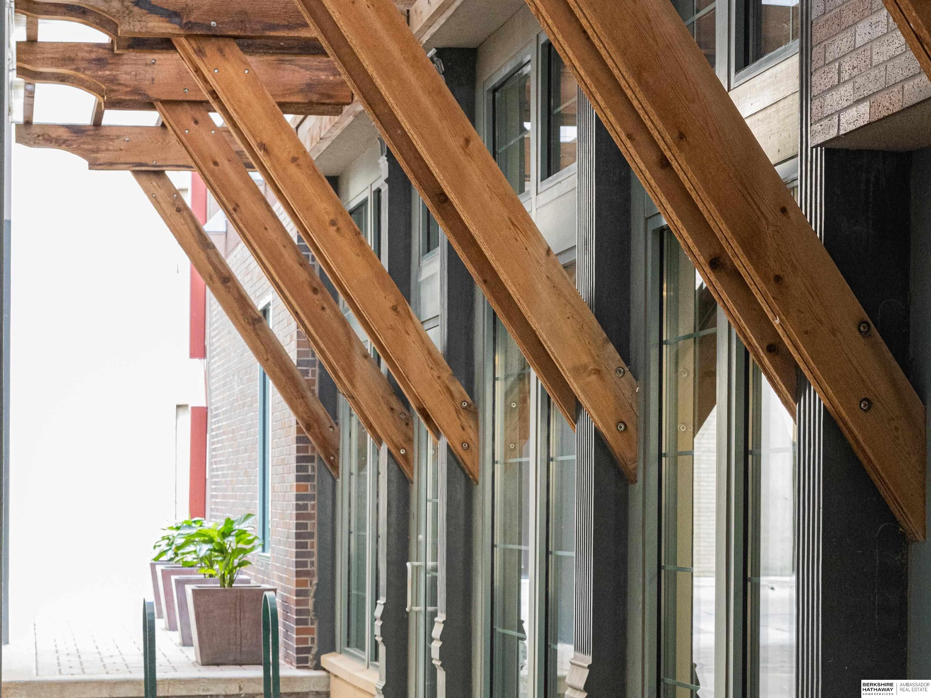 Lincoln, Nebraska 68508, United States, 2 Bedrooms Bedrooms, ,2 BathroomsBathrooms,Residential,Active,187908