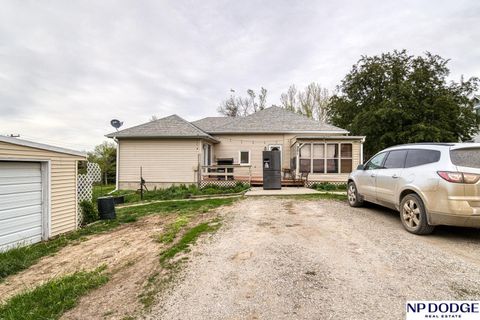 MLS: 22512671