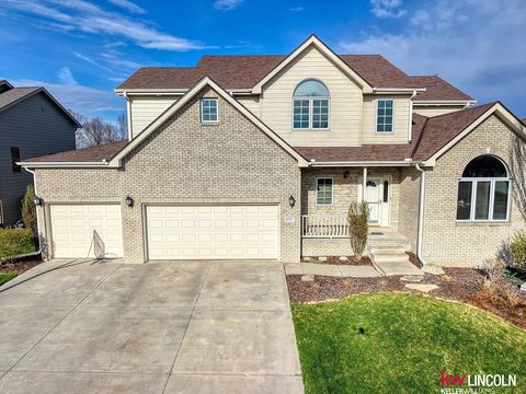 Photo of 6141 S 94 Street, Lincoln, NE 68526 (MLS # 22609949)