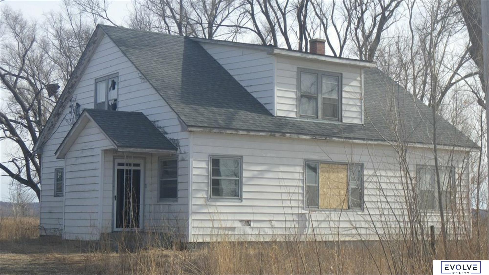 Photo 1 of 19 — 67729 195th Street, Pacific Junction, IA 51561