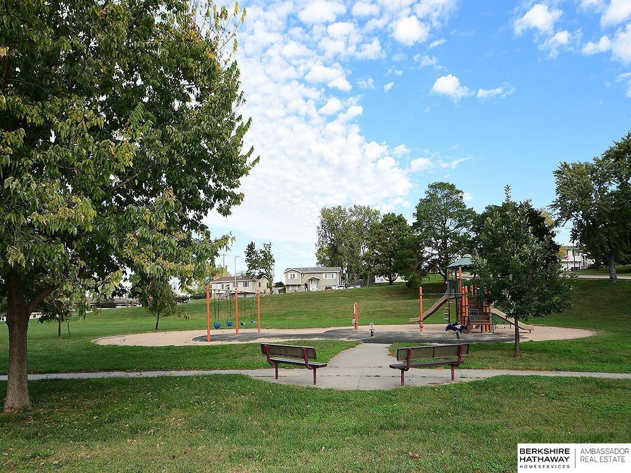 Omaha, Nebraska 68114, United States, 3 Bedrooms Bedrooms, ,2 BathroomsBathrooms,Residential,Active,229745