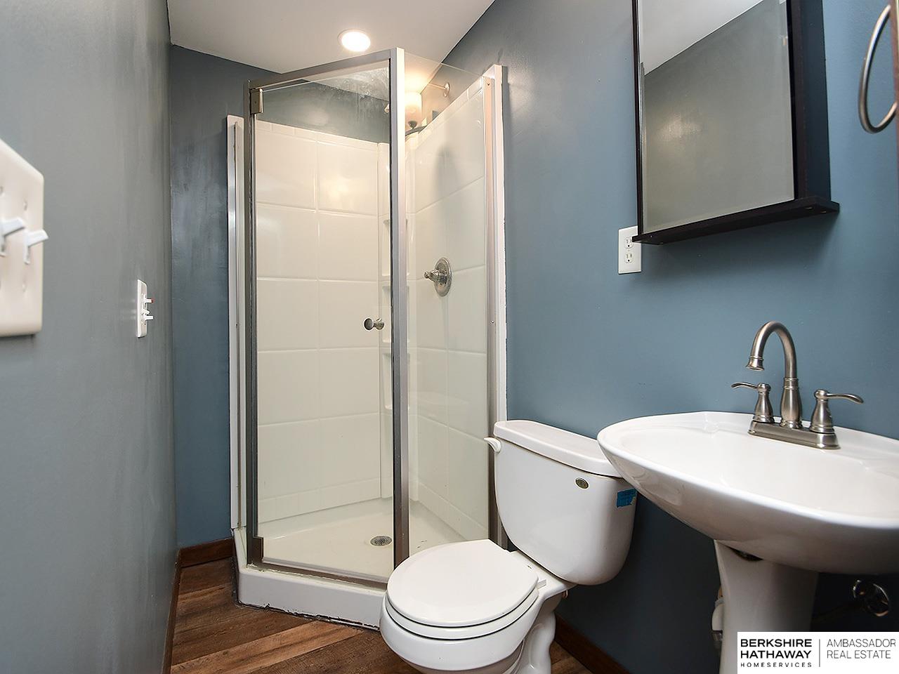 Omaha, Nebraska 68114, United States, 3 Bedrooms Bedrooms, ,2 BathroomsBathrooms,Residential,Active,229745