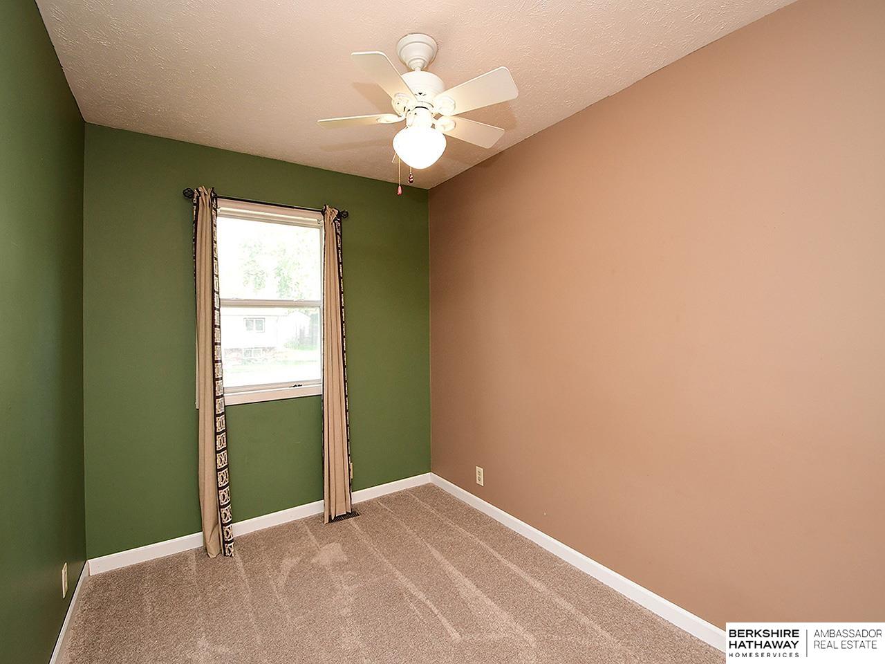 Omaha, Nebraska 68114, United States, 3 Bedrooms Bedrooms, ,2 BathroomsBathrooms,Residential,Active,229745