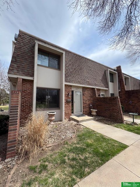 Photo of 5624 S 92 Plaza, Omaha, NE 68127 (MLS # 22608521)